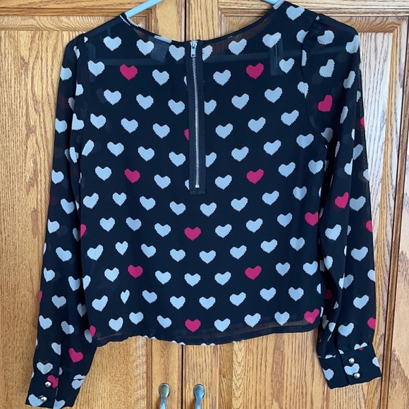 H&M blouse size 2. - Picture 3 of 3